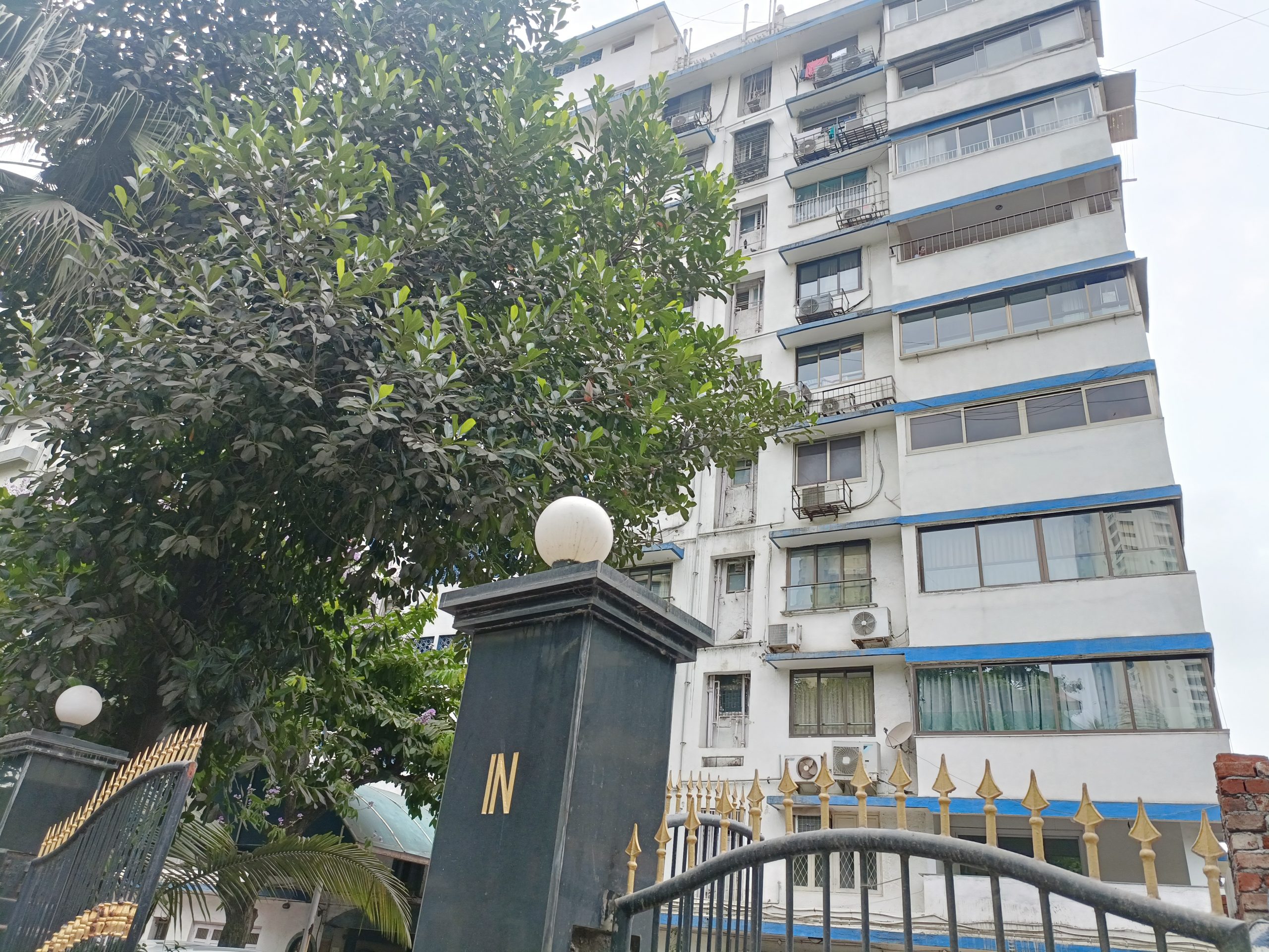 Ashutosh Apartment